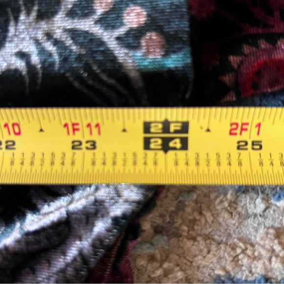 Loft velour kimono floral purple black top fits up to a large - Picture 3 of 6